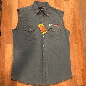 Coors Light Banquet Edition x Wrangler Classic Denim Cut Off Shirt